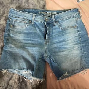 American eagle short